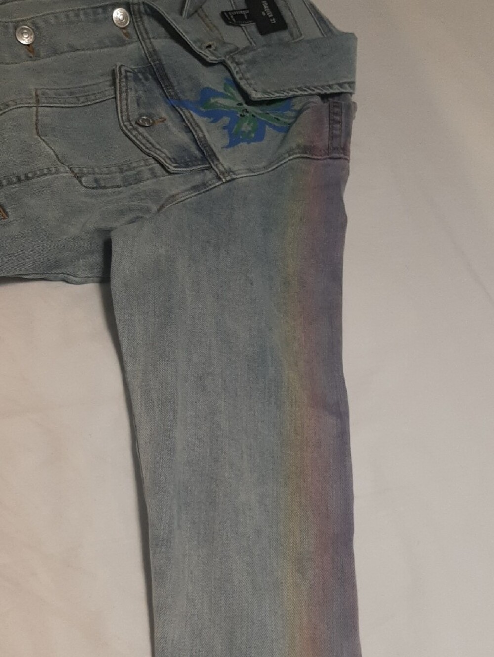 Forever 21 Size L Denim Jacket Painted Floral Abstract Design Vintage Worn Look - Picture 16 of 16